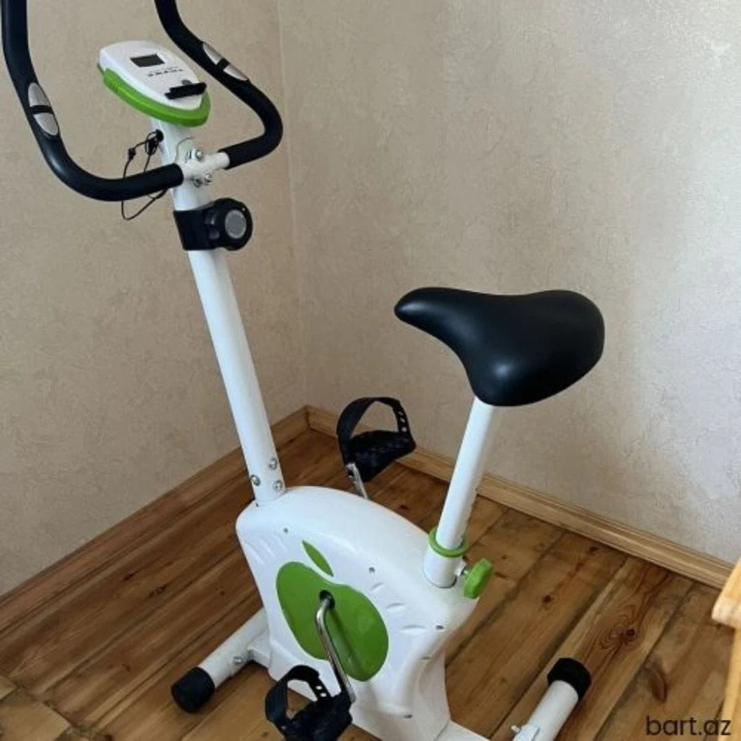 Apple Magnetic Exercise Cardio Cycle - White & Green